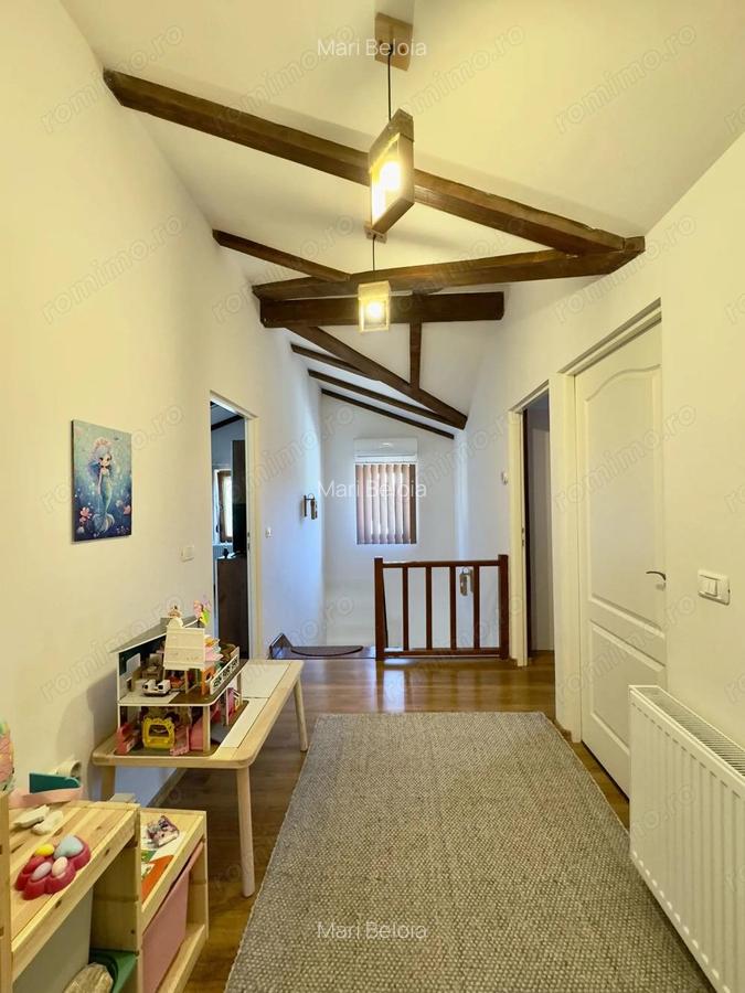 Casa individuala P+M de vanzare in Mosnita Noua, Panouri Fotovoltaice - 4