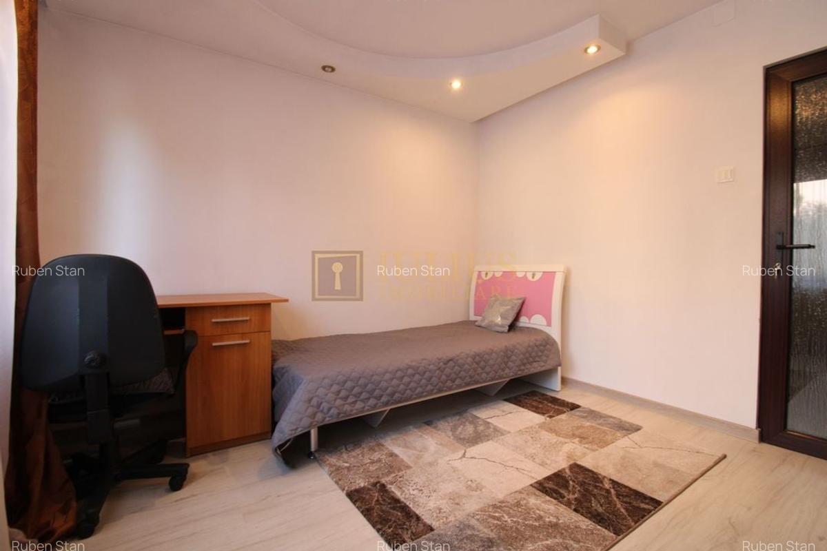 Apartament cu 3 camere semidecomandat, mobilat în Semicentral - 7