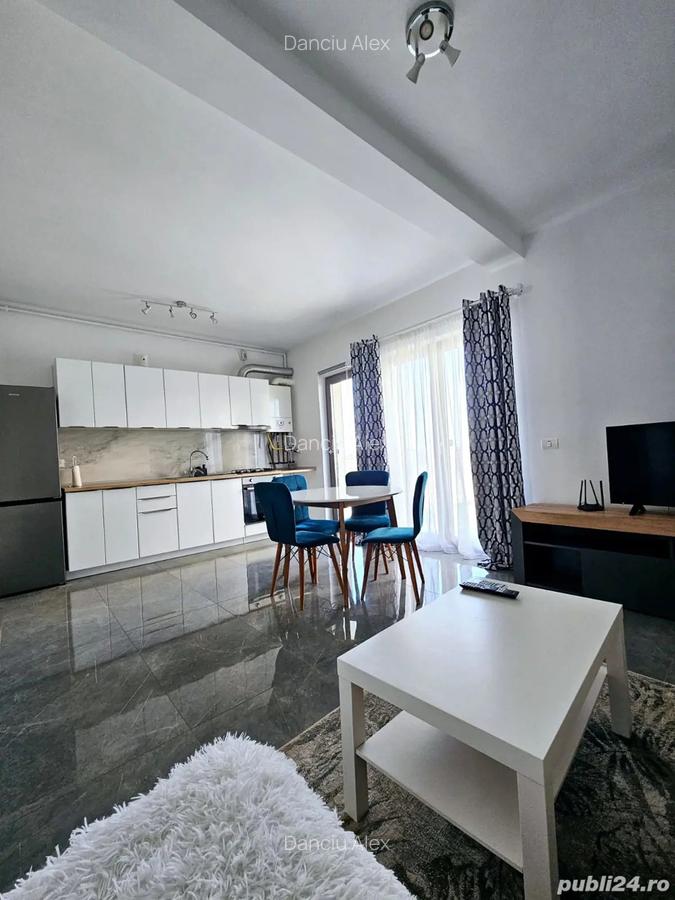 Inchiriez apartament 2 camere si dressing si curte privata + loc de parcare - 4