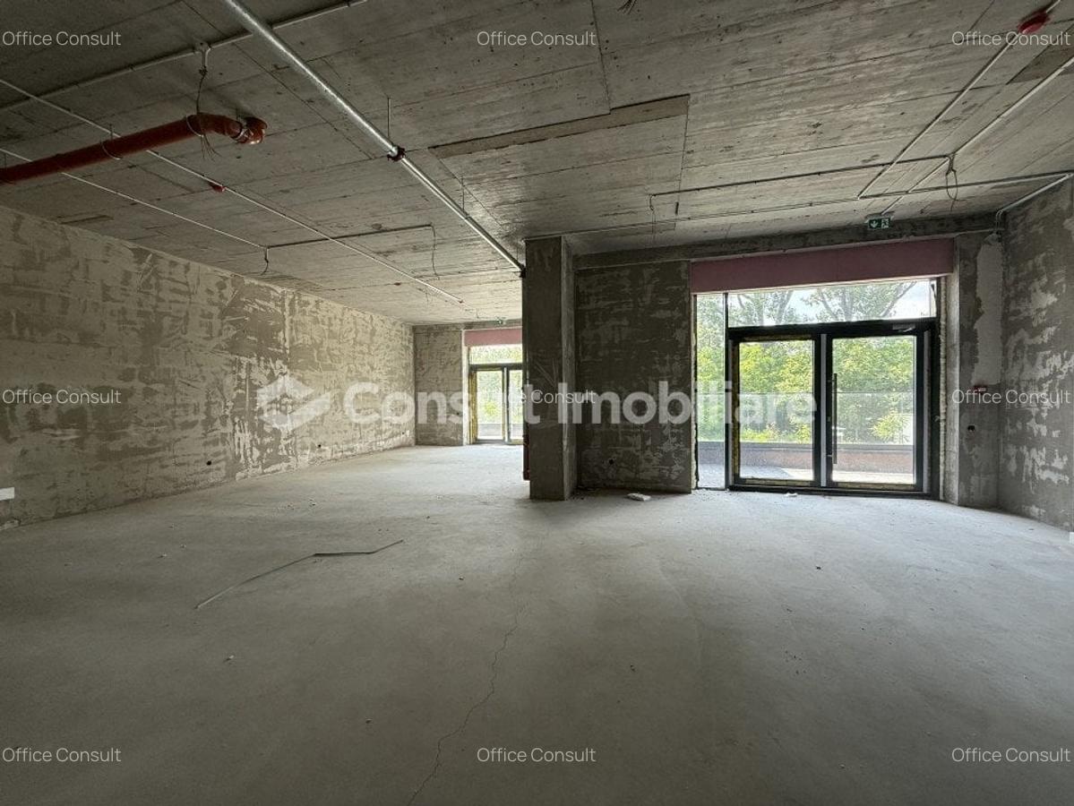 Spatiu Comercial | Sopor | Baza sportiva - 2