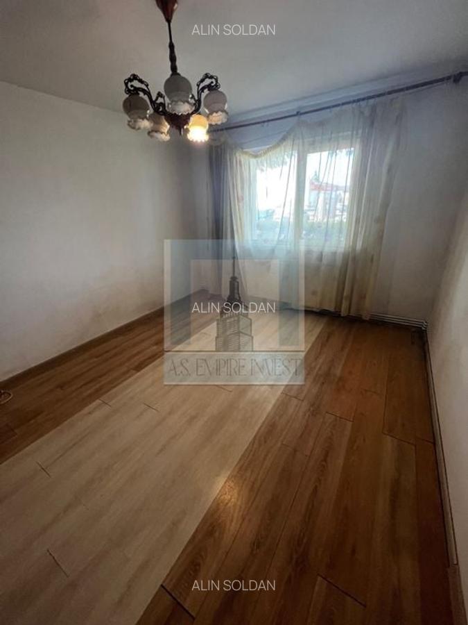 Apartament cu 2 camere semidecomandat în Bartolomeu - 2