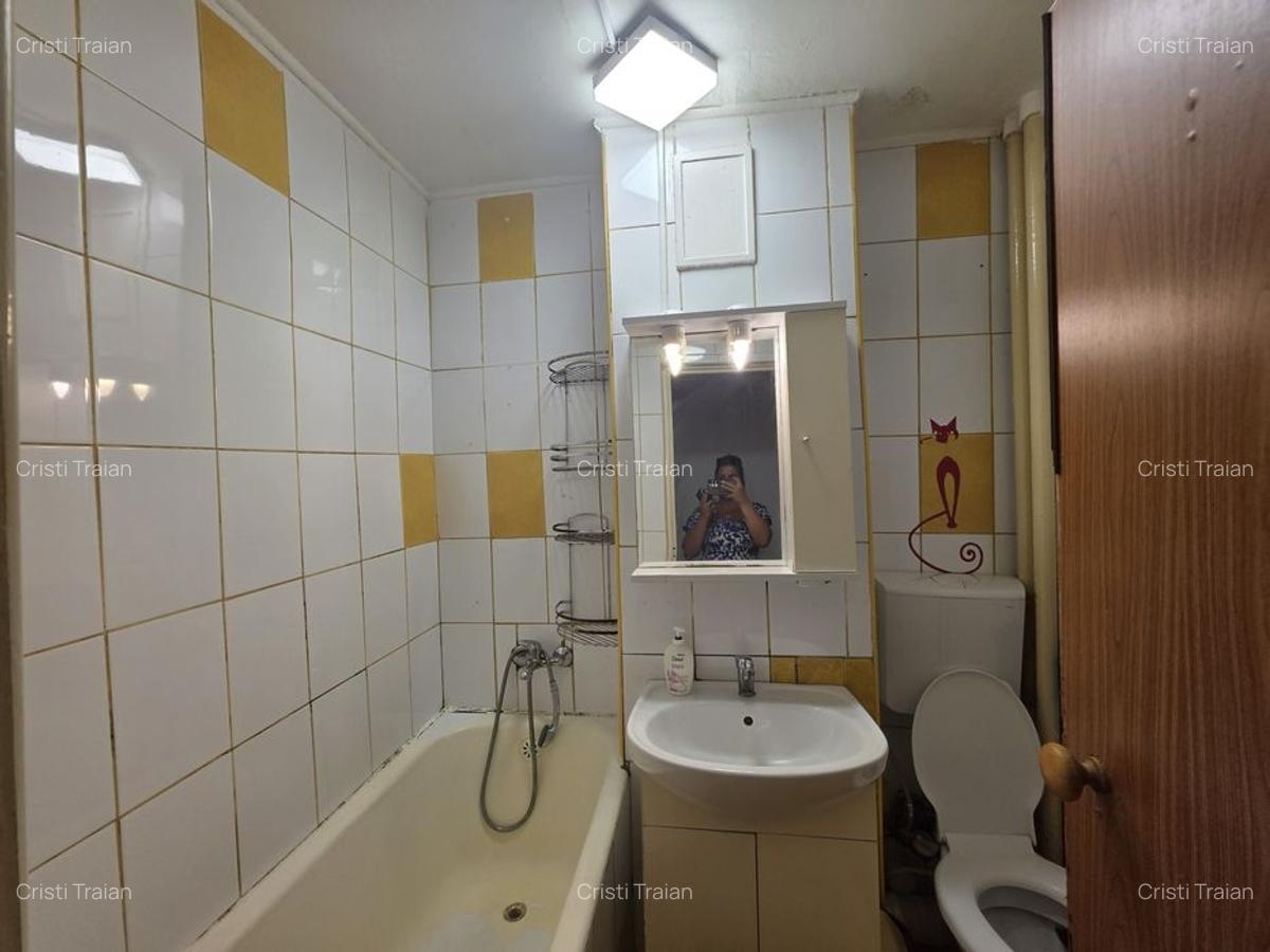 Apartament 2 camere Auchan Vitan, semimobilat (bucataria mobilata), curat, liber - 7
