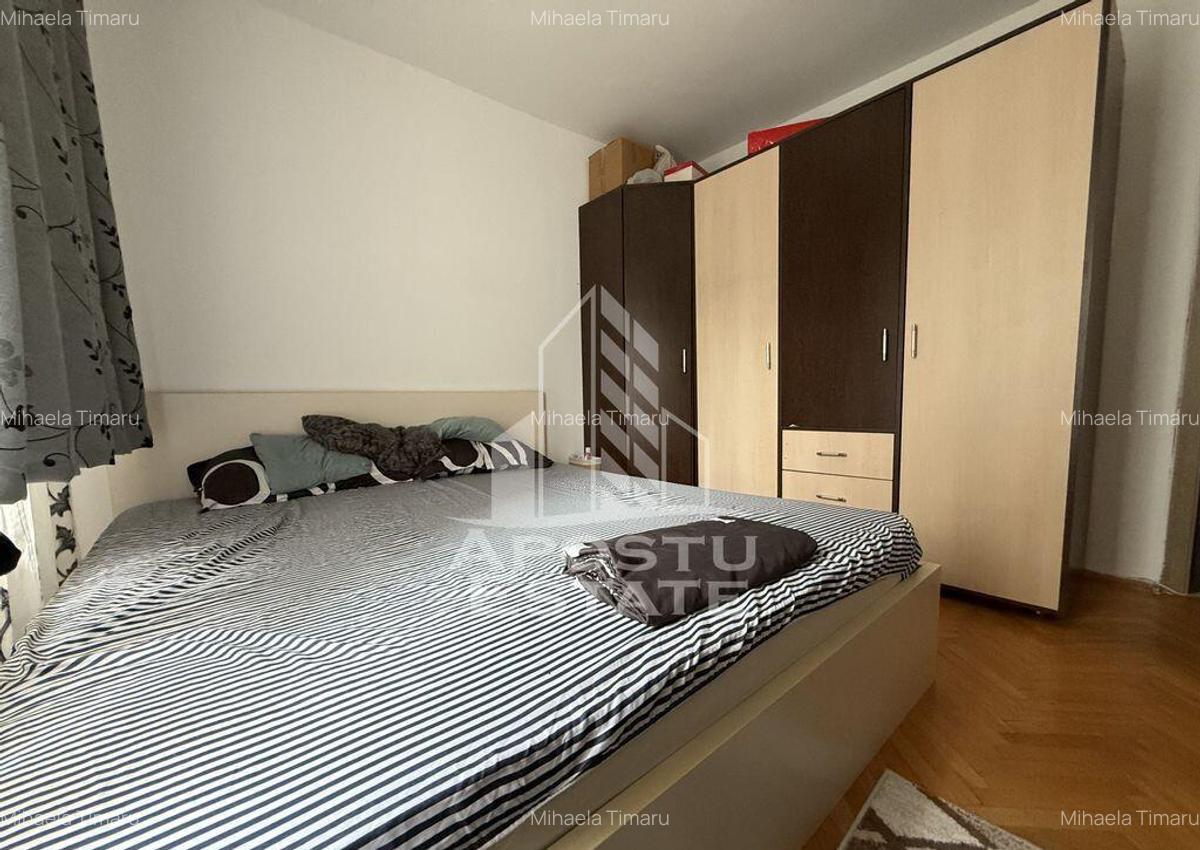 Apartament cu 2 camere, decomandat, zona Soarelui - 2