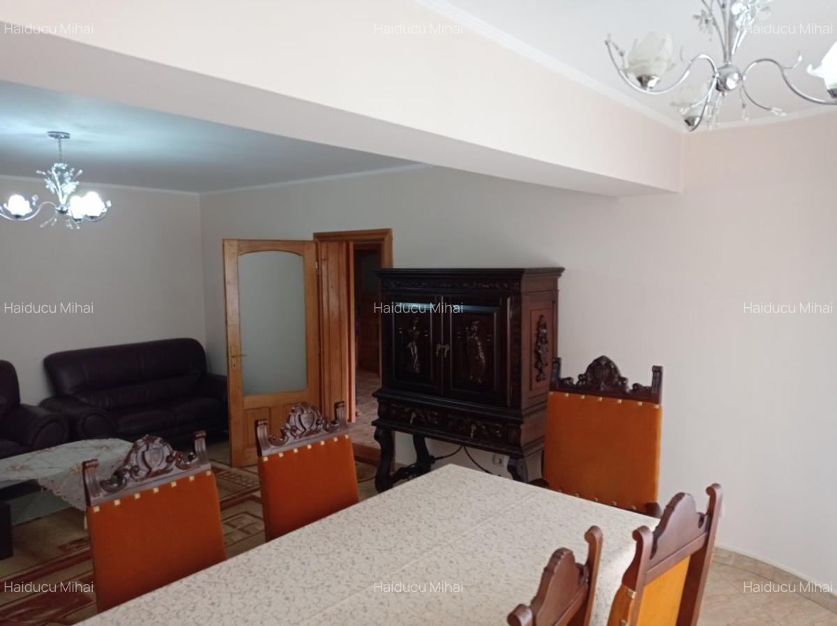 Casa / vila Gavana 3  , mobilata / utilata , finisaje clasice ! - 24