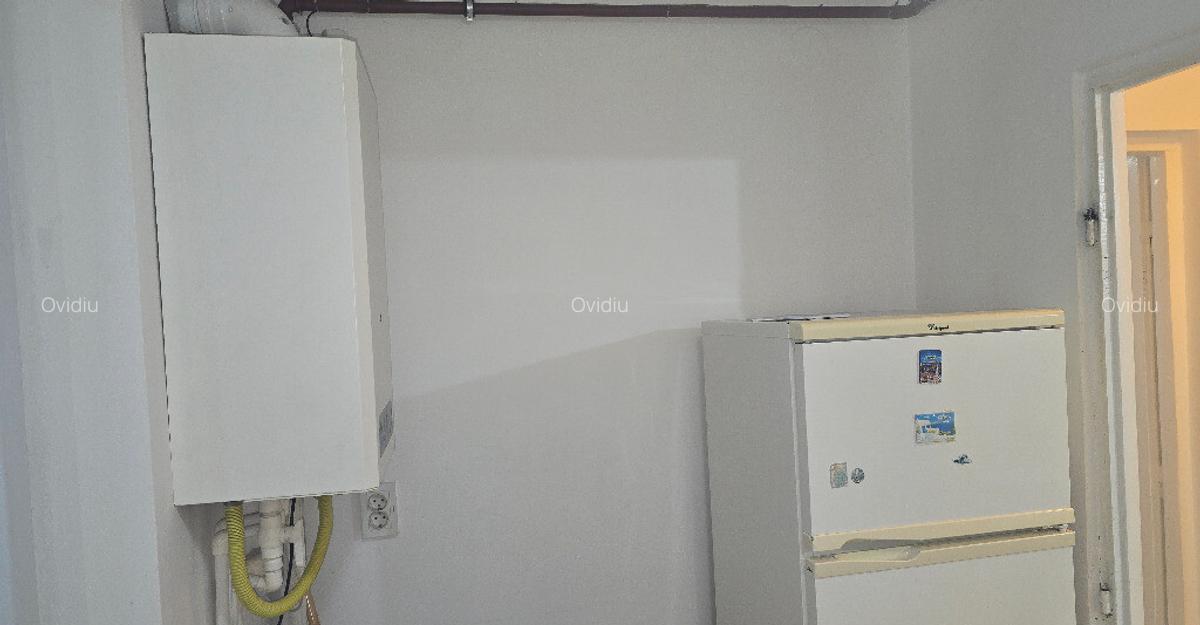 Vand sau inchiriez garsoniera in Deva, zona Dacia, etaj 2, mobilata - 1