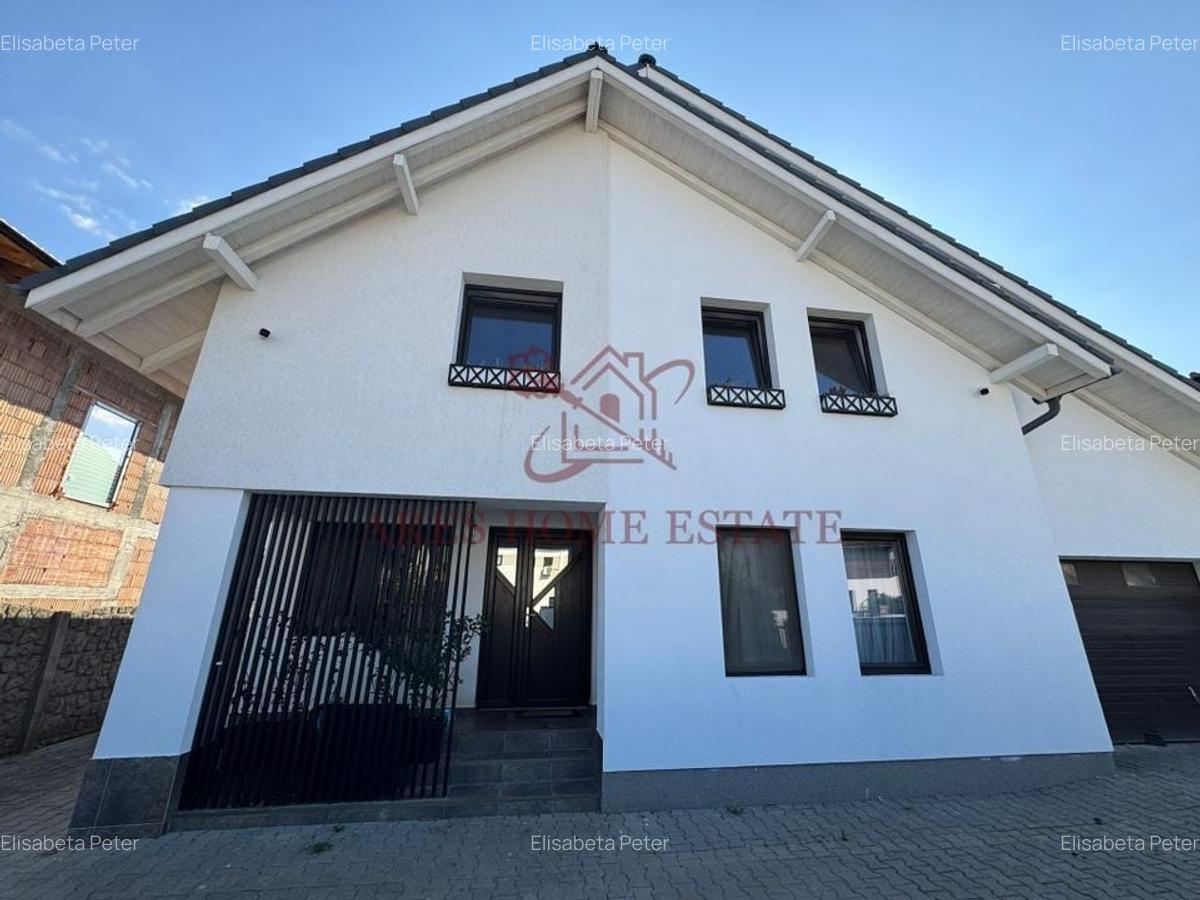 Casă individuală, 5 camere, garaj si curte, comision 0 - 14