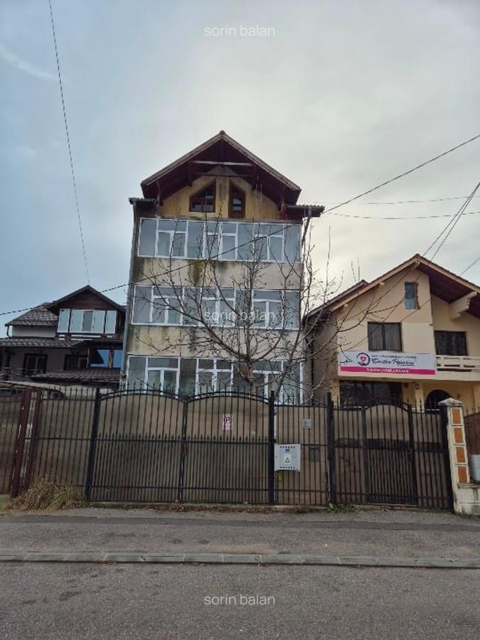 CASĂ 2 etaje + teren 428mp, central în Pitești-Exercițiu - 310,000€ - 2