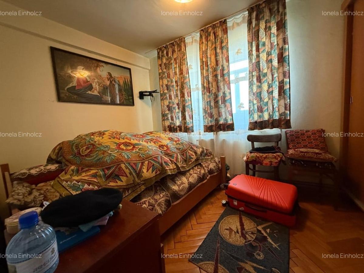 Apartament 4 camere, 85 mp, dispus pe 2 niveluri - Buziasului - COMISION 0% - 9