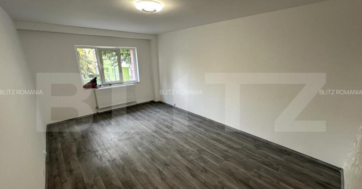 Apartament decomandat cu 3 camere, zona Iosia Nord - 1 Apartament decomandat cu 3 camere, zona Iosia Nord - 1