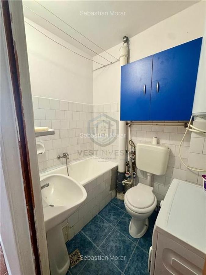Garsoniera, zona Rogerius - 6