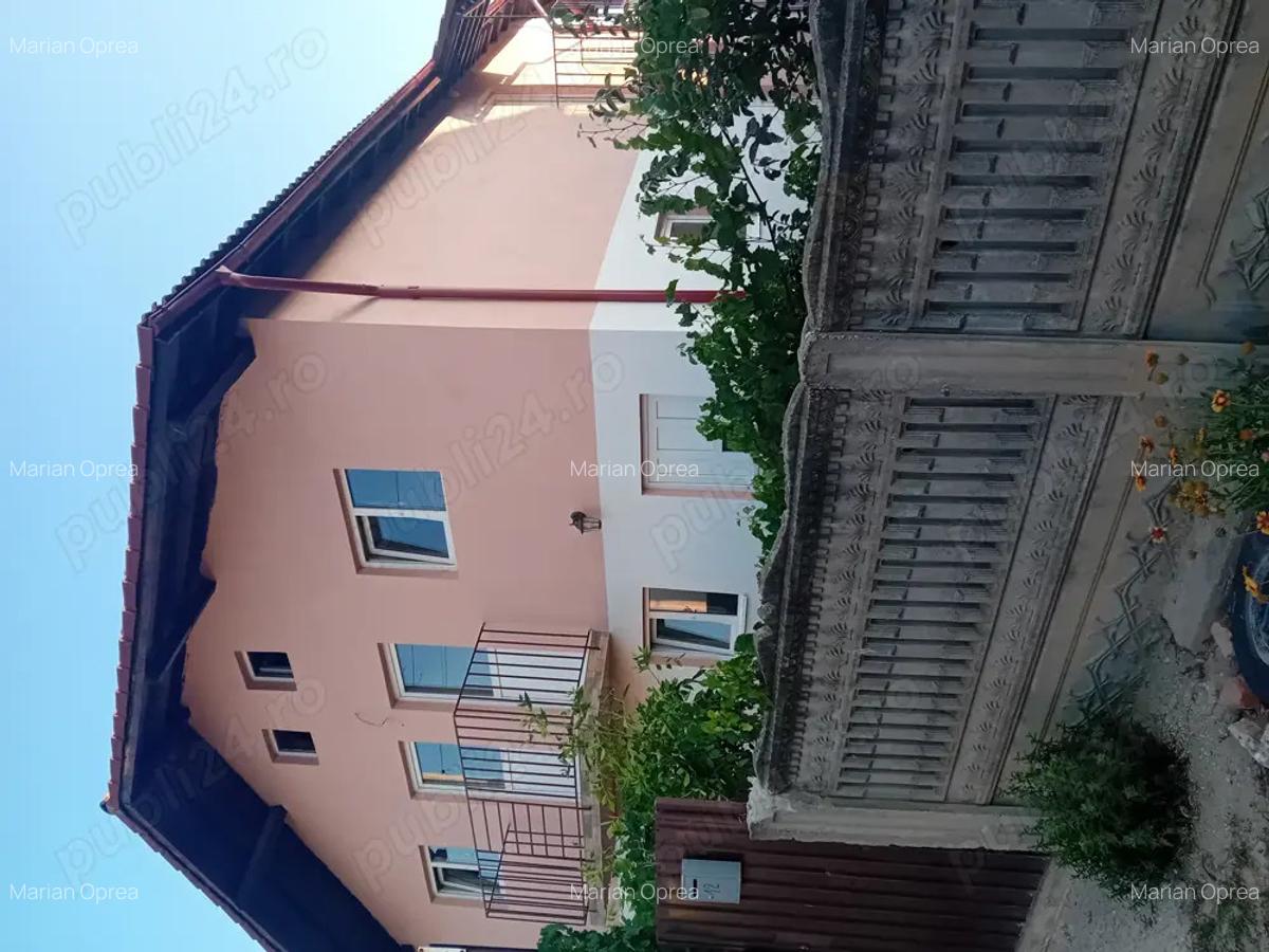 Casa de vanzare - 1