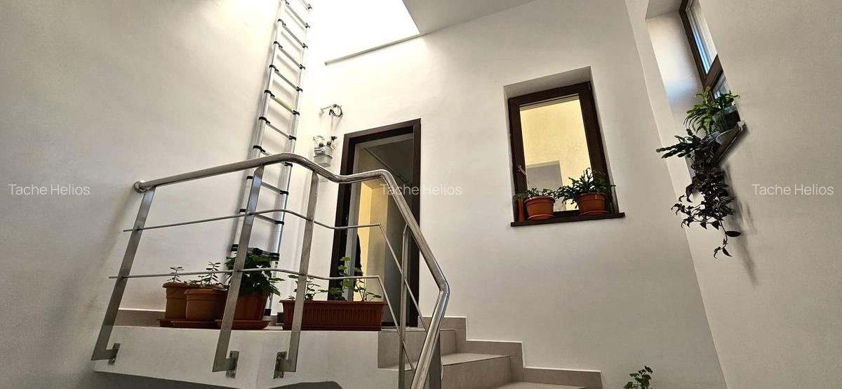 Apartament EXCLUSIVIST situat intr o vila P+2E cu cate un apartament pe etaj - 2 Apartament EXCLUSIVIST situat intr o vila P+2E cu cate un apartament pe etaj - 2
