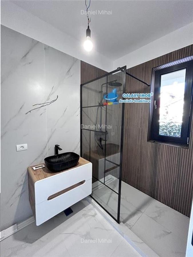 Casa individula exclusivista 4 cam--Terasa-Curte amenajata-Comision 0% - 39