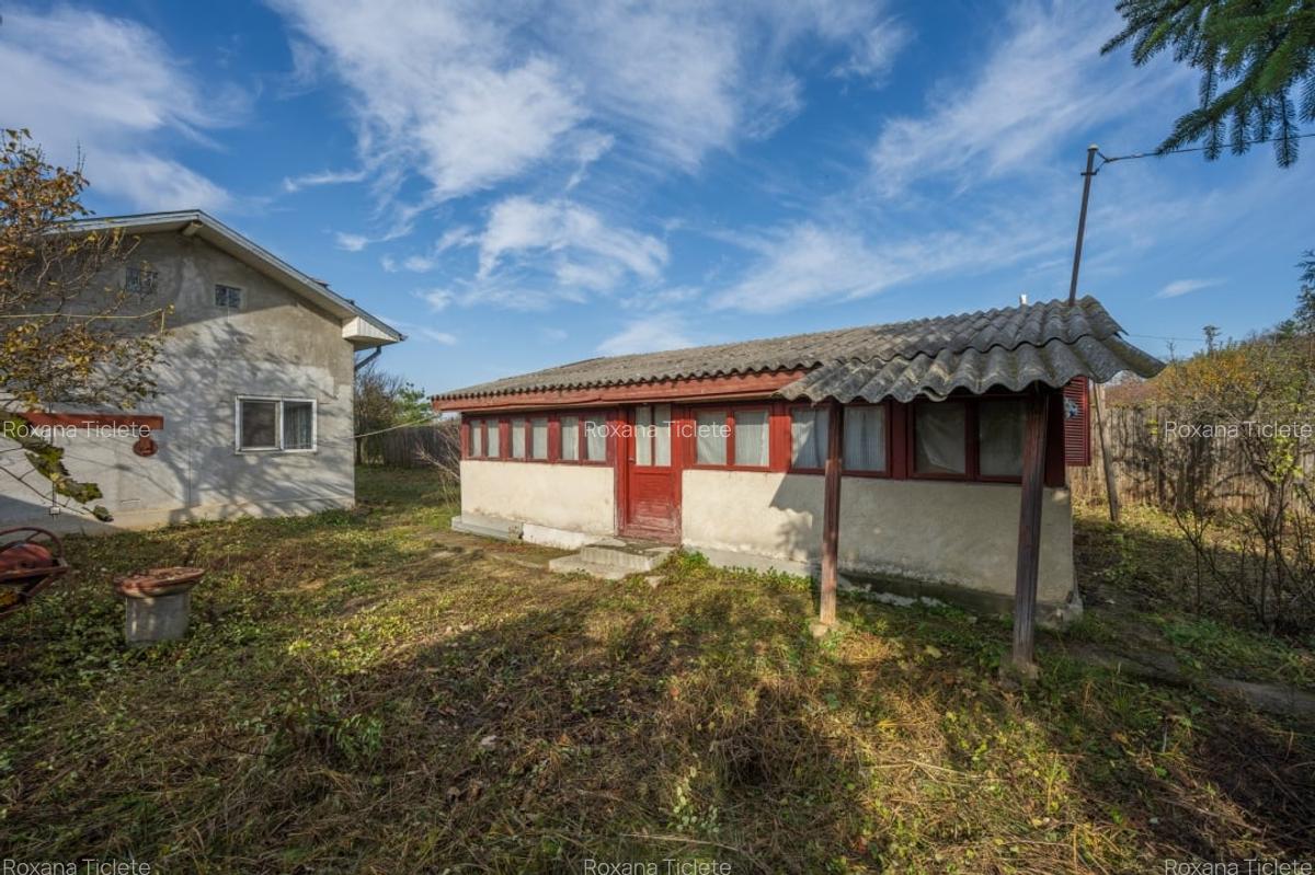 SNAGOV – CENTRAL, CASA 144 MP, LOT 1000 MP! - 21