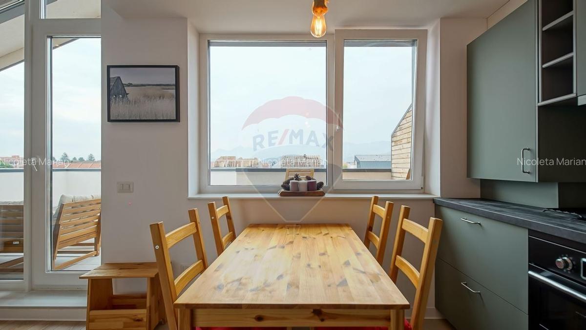 Apartament cu terasa panoramica de inchiriat Uno Brasov - 6