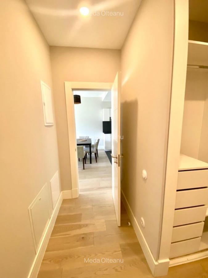 Gradina Privata -  3 camere Pipera -TRIANA - Piscina exterioara - 2 parcari - 20