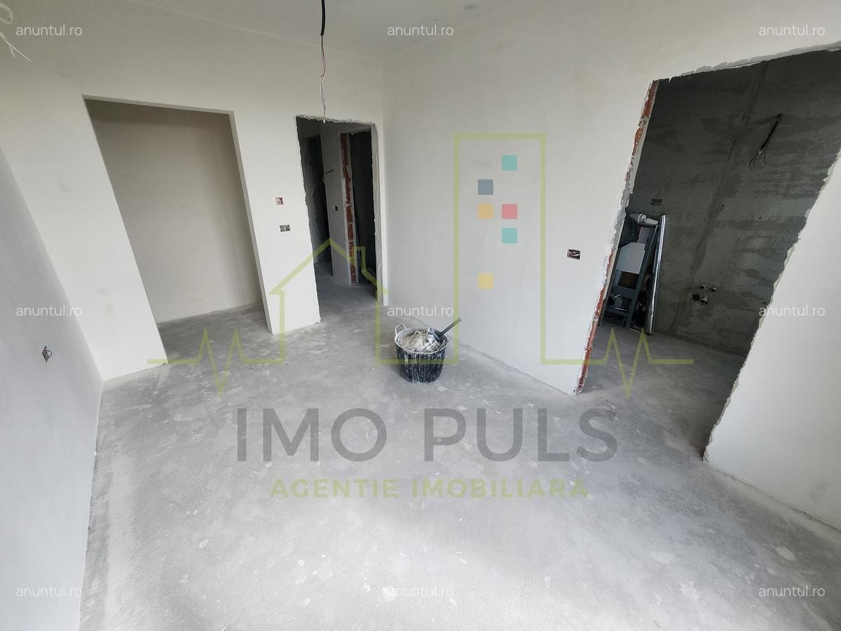 Trei Camere. 2 Bai. Terasa 21mp. Esso - Girocului - 3