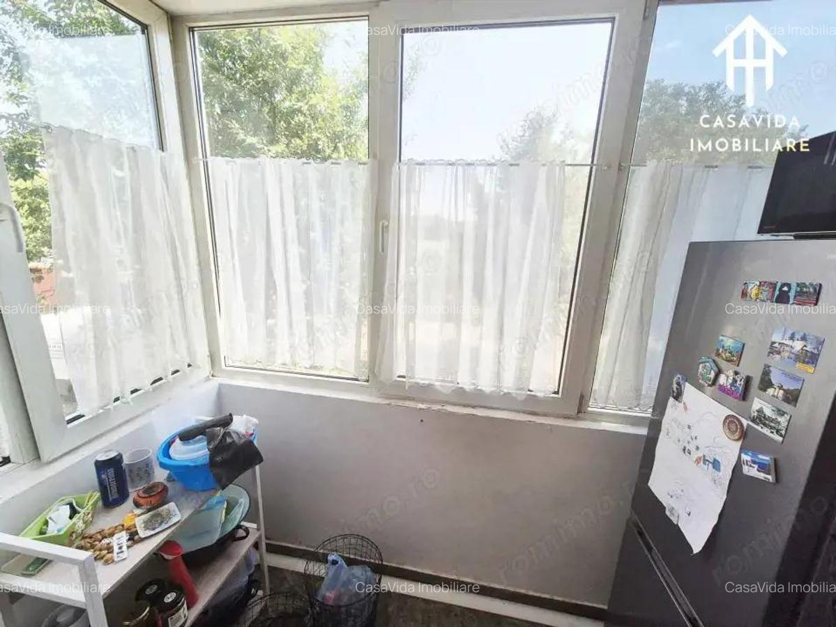 Apartament cu 3 camere de vanzare in Lugoj, etaj 1 - 7