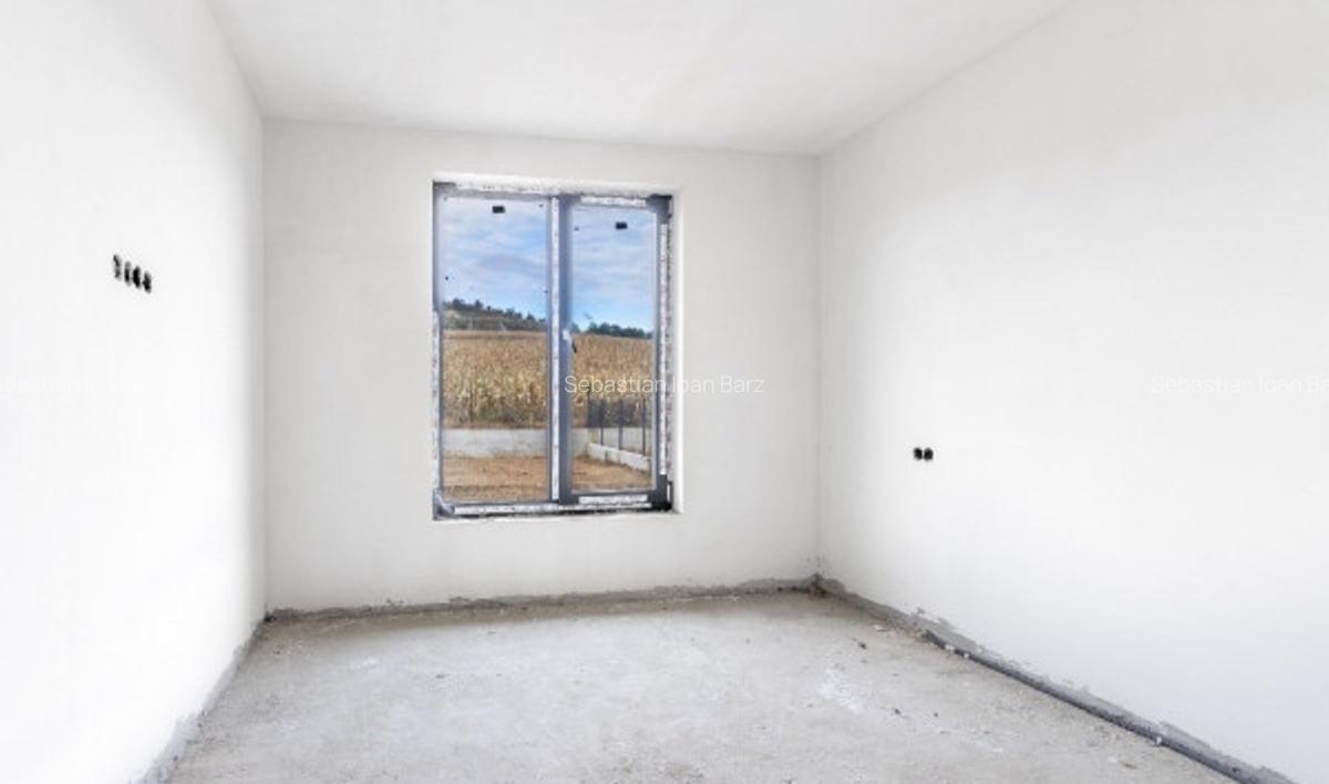 Casa individuala de vanzare Corusu 119mp utili 515mp teren - 11