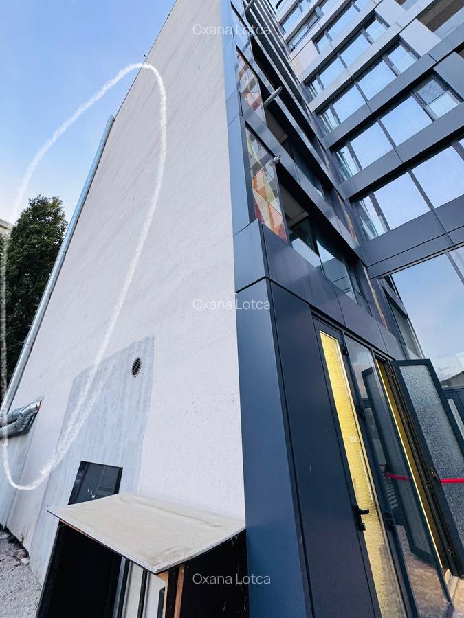 Spațiu comercial / Laborator cu hota + terasă + parcare / Oportunitate - 20