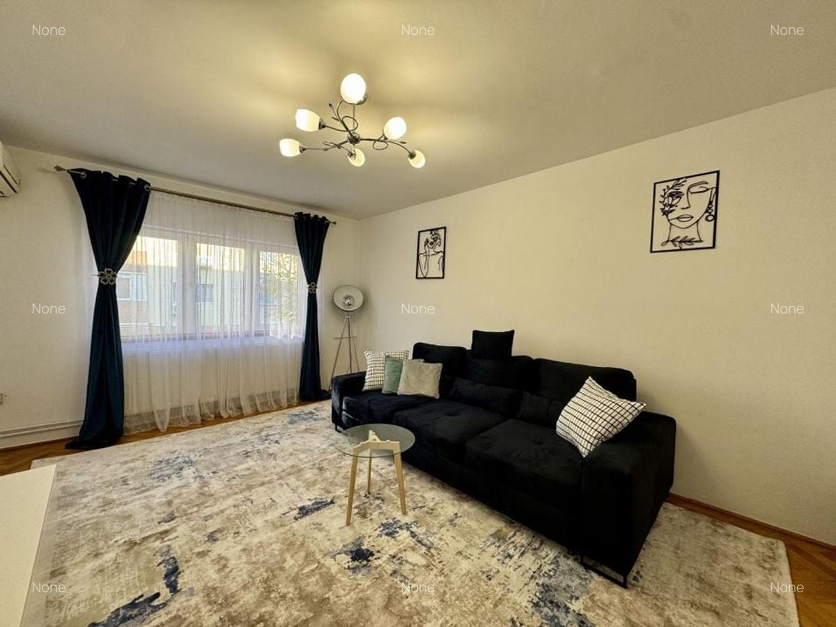 Apartament decomandat renovat cu 2 camere, zona Soarelui - 3