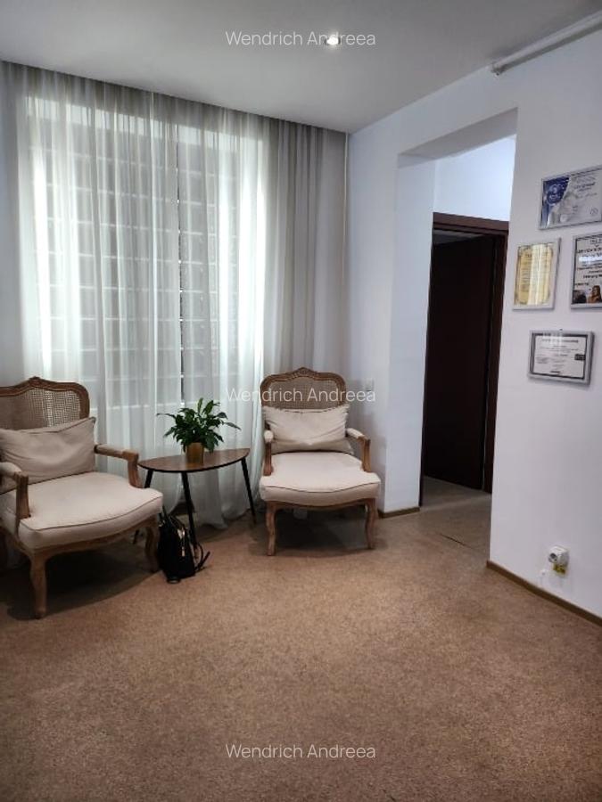 Vanzare apartament in vila ultracentral - 1