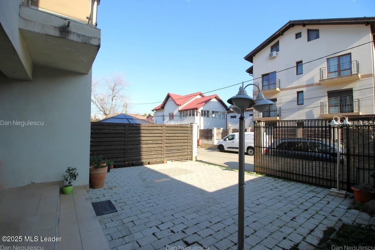 Popesti-Leordeni, Sf. Agnes, vila 2010, p+1+m, 216 mp, curte 138 mp! - 27