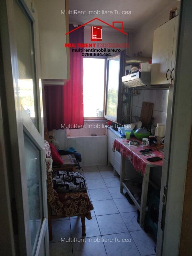 Apartament 3 camere - str.Alunisului -pret bun! - 6