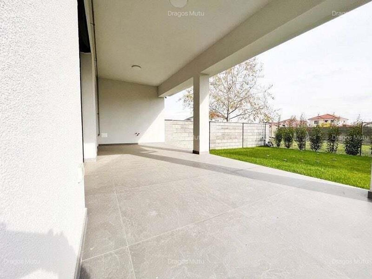 Casa cu Garaj - 150 mp + Terasa 20 mp - 335 000 euro - 15