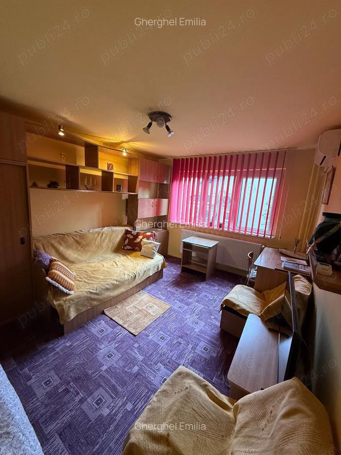 Ofer spre inchiriere garsoniera - 1