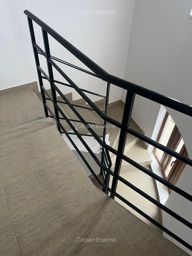 Apartament 4 camere Strada Cuza - Petresti -etaj 2 - 105 mp - 12