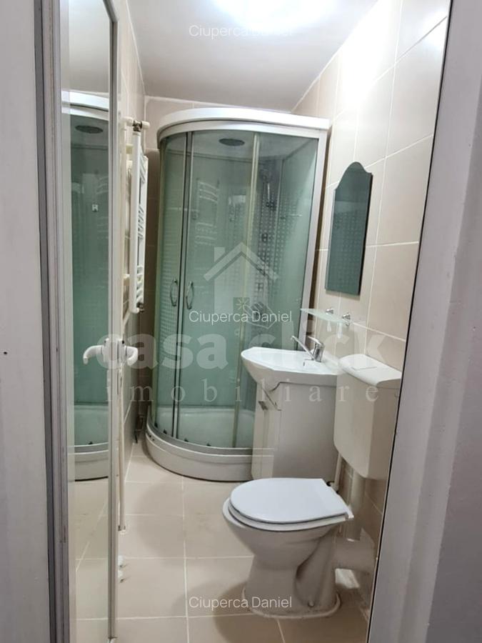 De închiriat – Garsonieră proaspăt renovată în Micro 19, zona Neacșu! - 5 De închiriat – Garsonieră proaspăt renovată în Micro 19, zona Neacșu! - 5