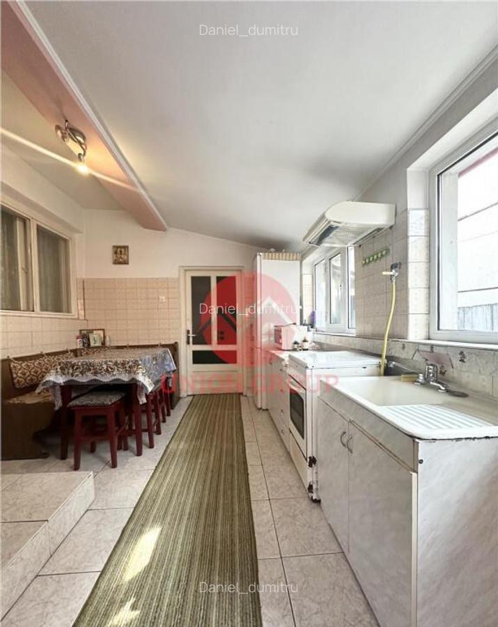 Casa din Caramida S P 1E, 10 camere, Faleza Nord - 3