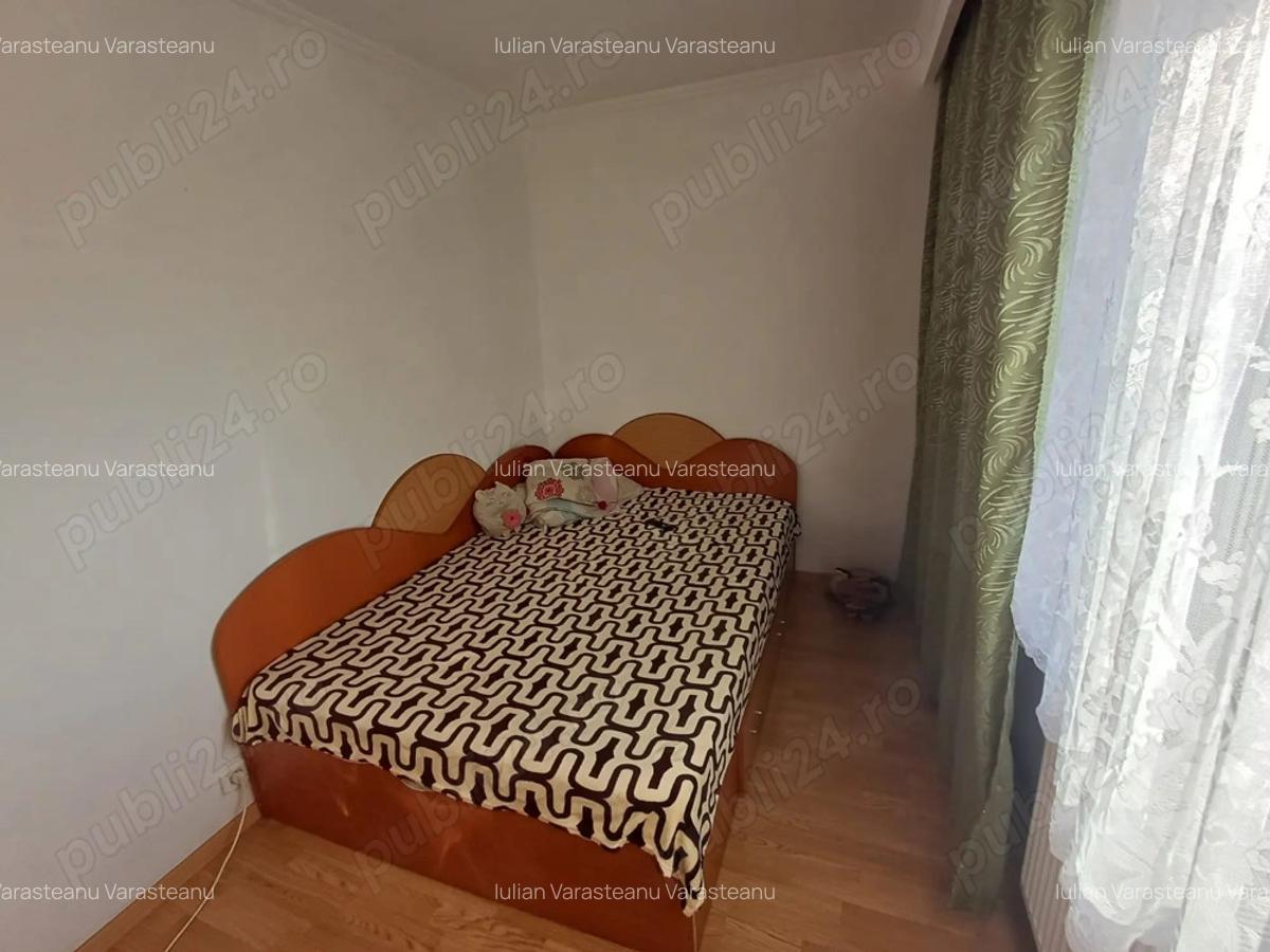 Vand apartament 3 camere confort 1 - 2
