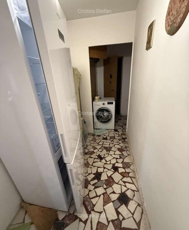 Vanzare apartament 4 camere Drumul Taberei - 12