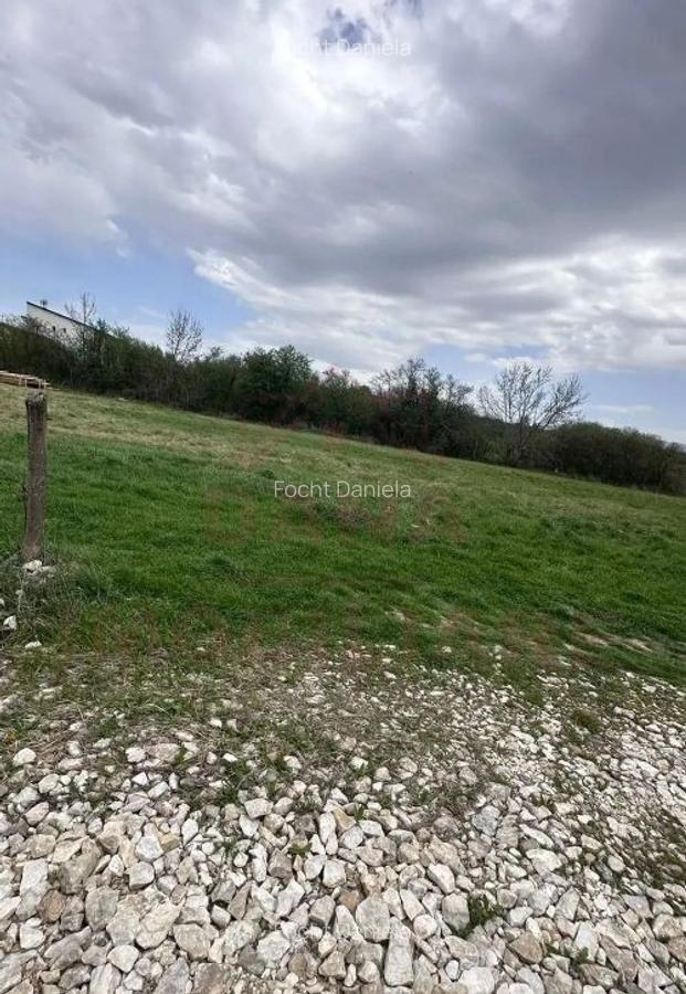 TEREN INTRAVILAN DE VANZARE,-520 mp,-CARANSEBE?\PIPIRIG... - 1