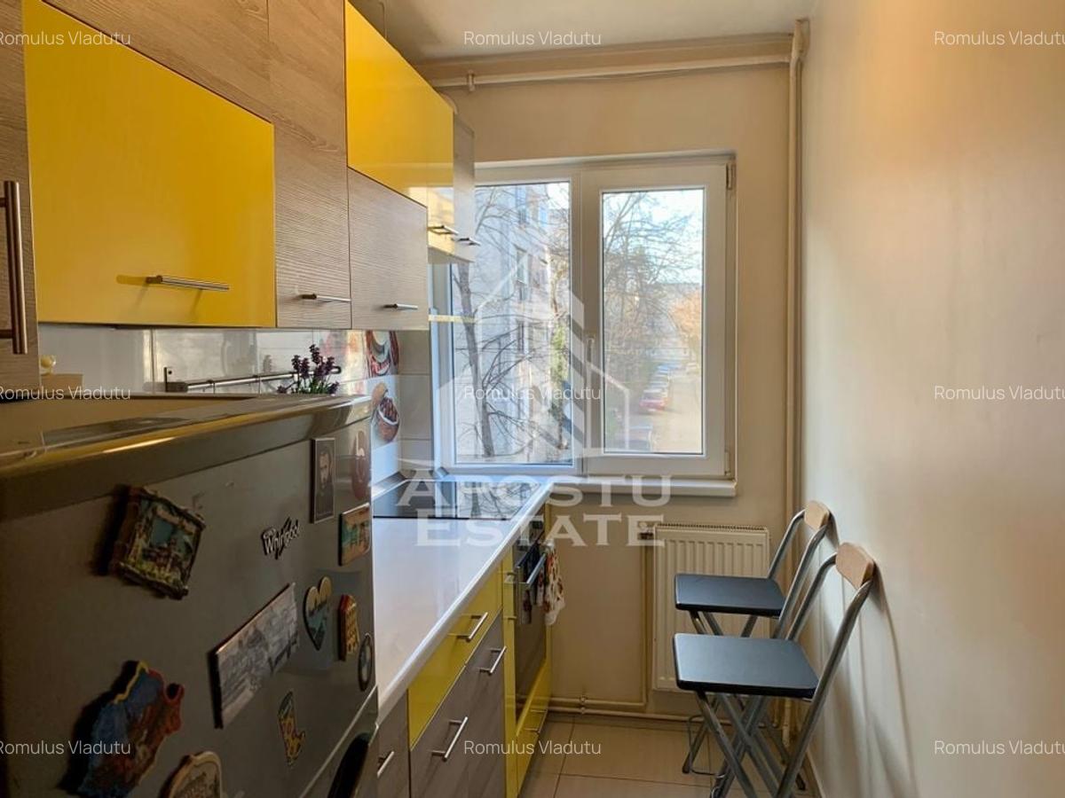 Apartament cu 2 camere semidecomandat, mobilat în Torontalului - 3
