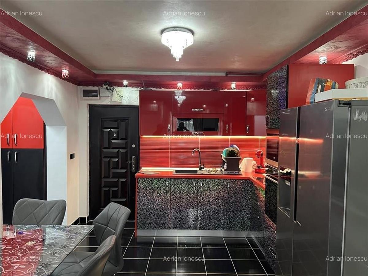 RECO  APARTAMENT 3 camere Borsului - 12