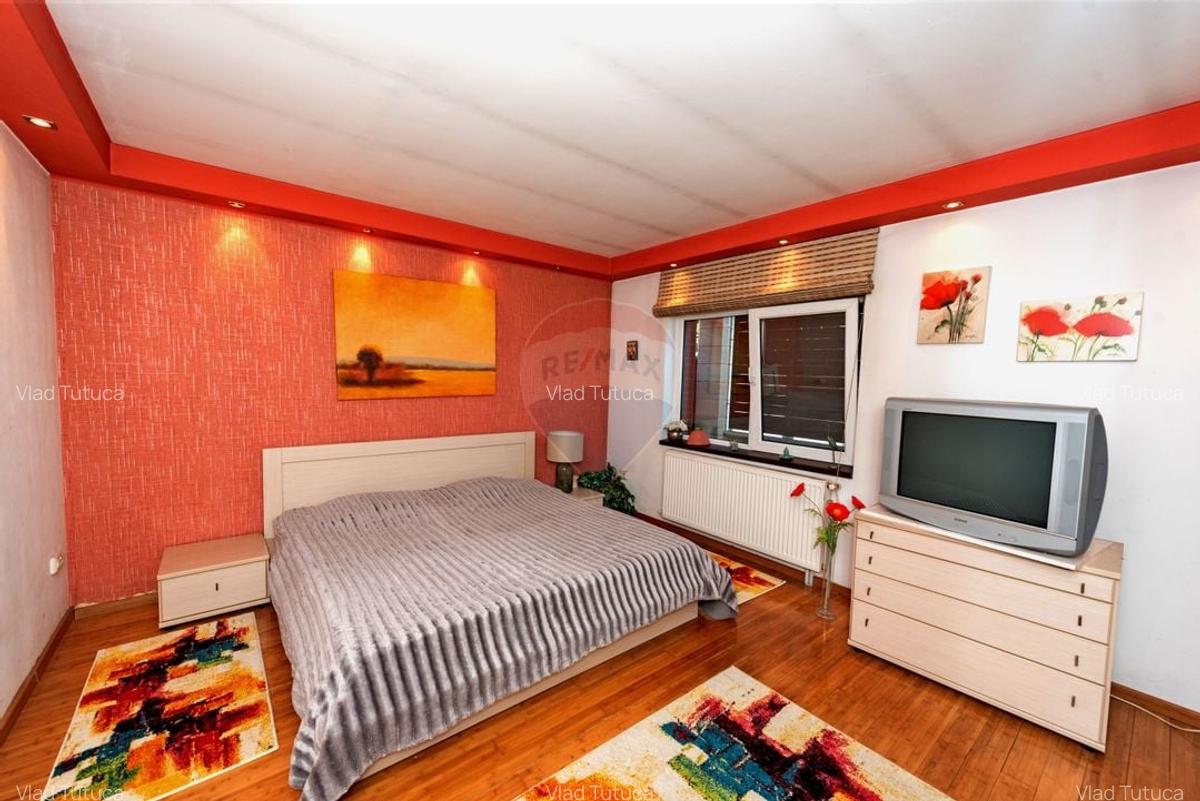 Casa de vanzare in Voluntari, 2 camere, mobilata, loc de parcare - 24