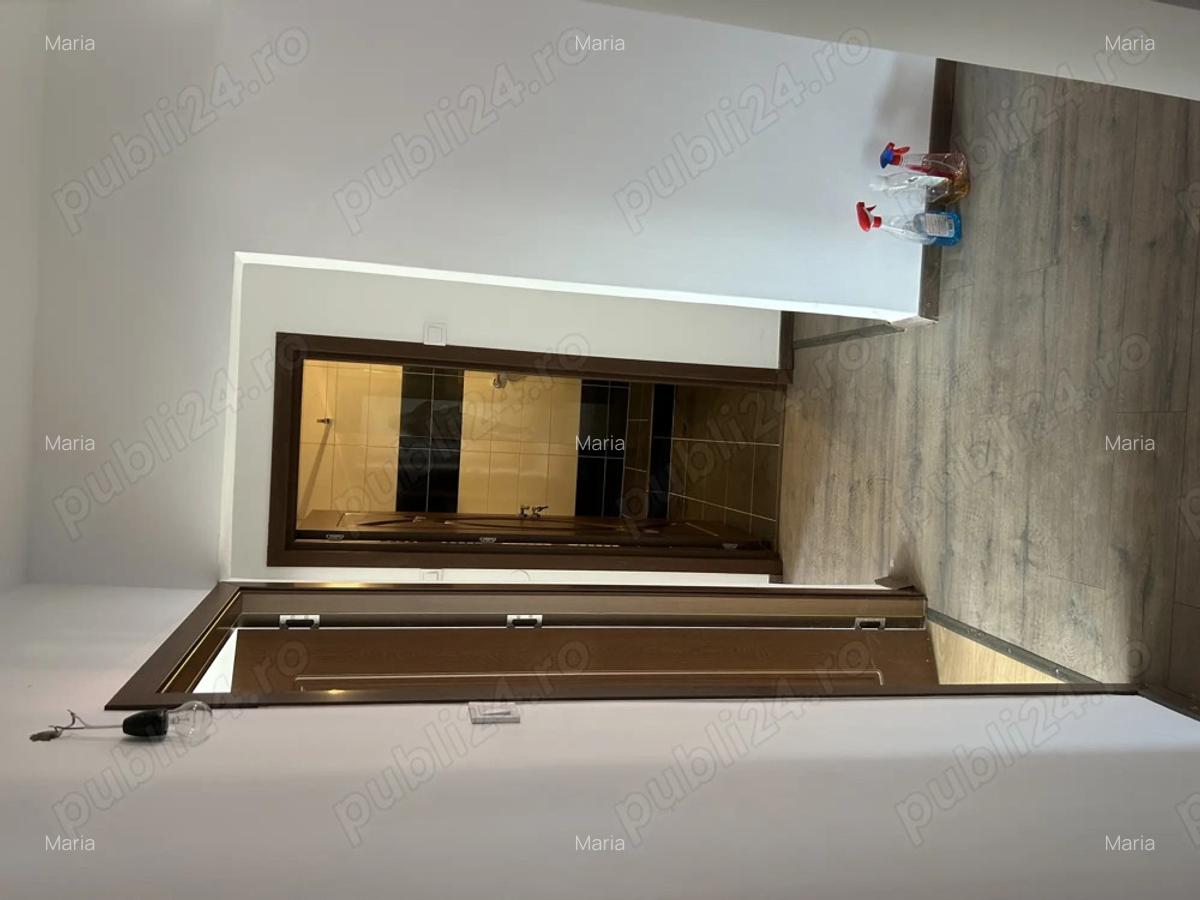 Apartament de vanzare cu 4 camere - 7