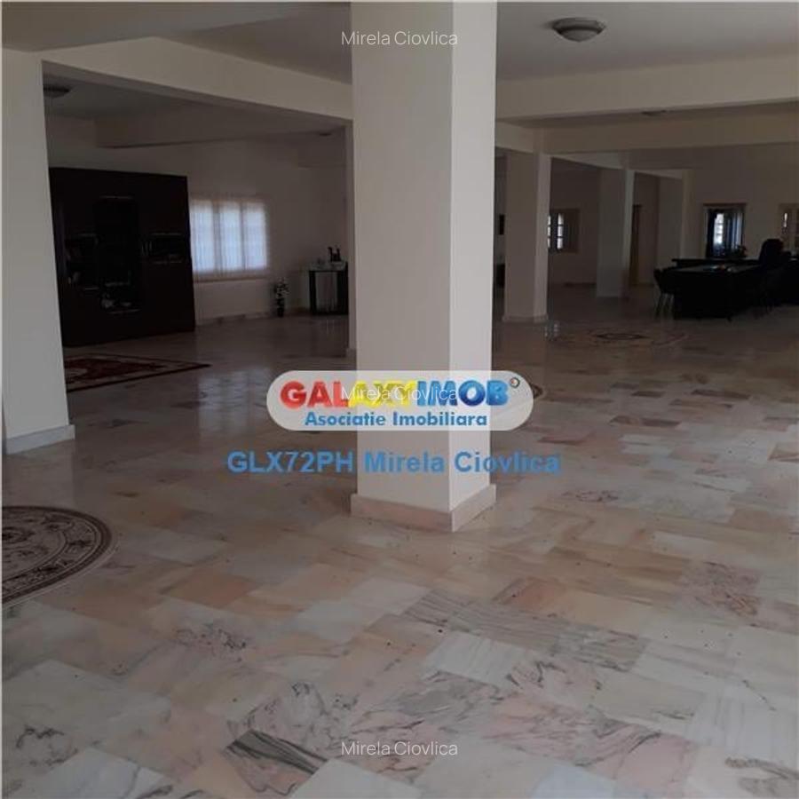 Vanzare imobil intreg/ Spatiu Comercial/ Hala Baicoi  Prahova - 4