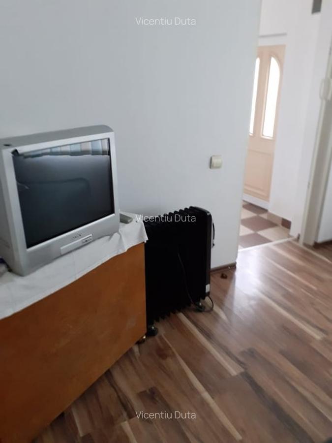 VAND CASUTA CU 1000 MP TEREN, SURDESTI BREAZA - 18