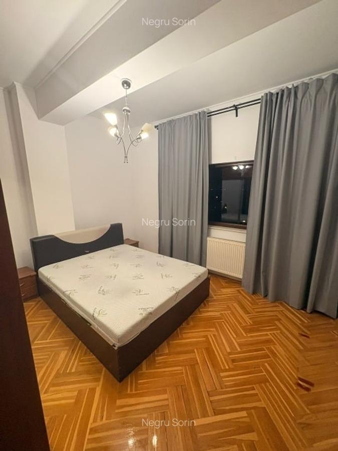 Apartament 3 camere , boxa, loc parcare, șos. Chitilei - școala Costeasca - 4