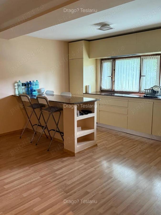 Inchiriez apartament 3 camere - 1 Inchiriez apartament 3 camere - 1