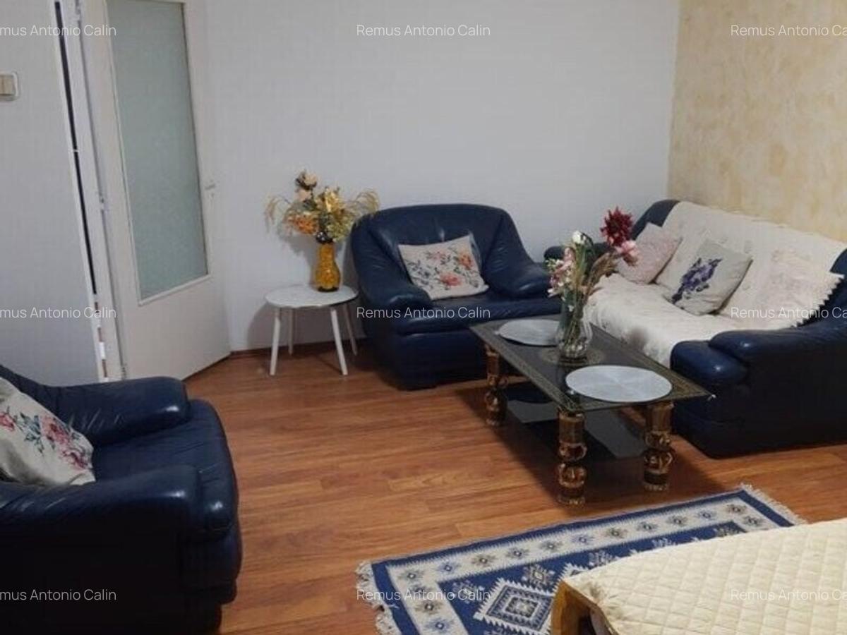 Mihai Bravu Mall Vitan Garsoniera Spatioasa - 3