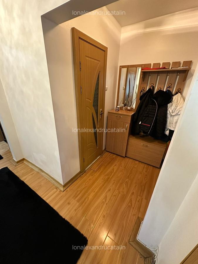Tomis Nord- 3 Camere decomandate, mobilat-utilat , etaj 3/4, centrala gaze - 20