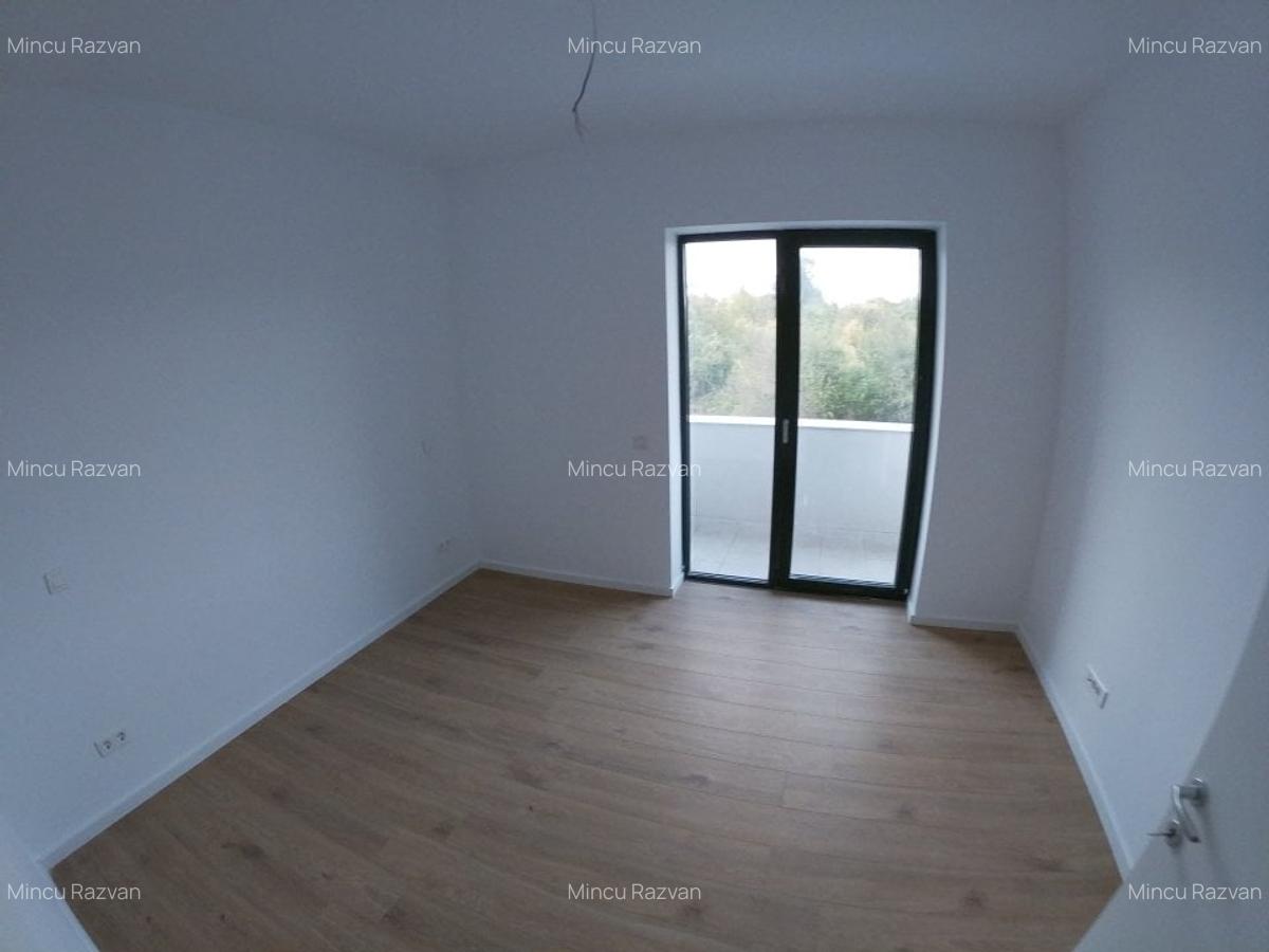Apartament cu 3 camere decomandat în Băneasa - 7
