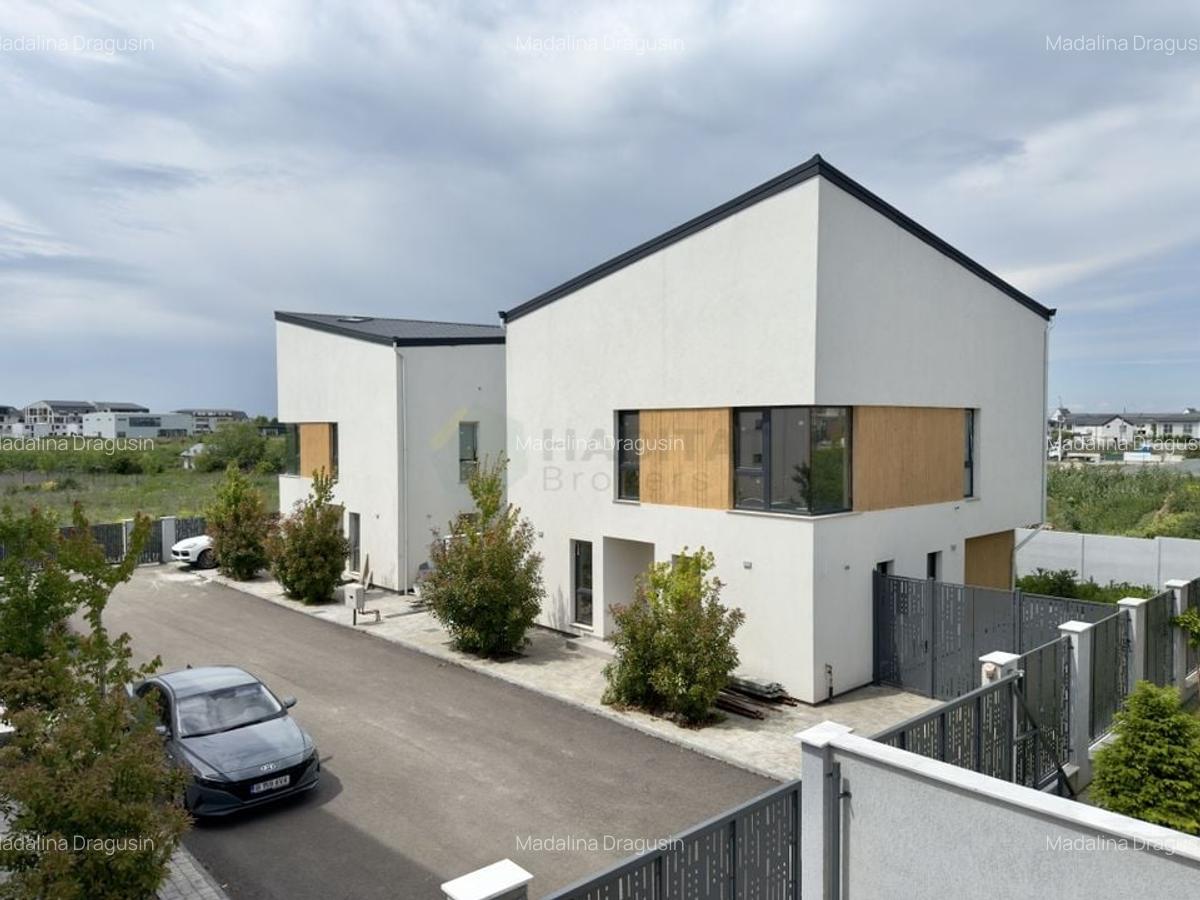 Vila individuala 5 camere Tunari 1 Decembrie - 28