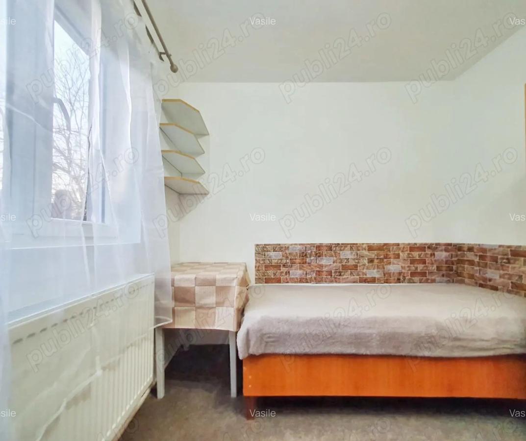 Inchiriez garsoniera Gruia - 1