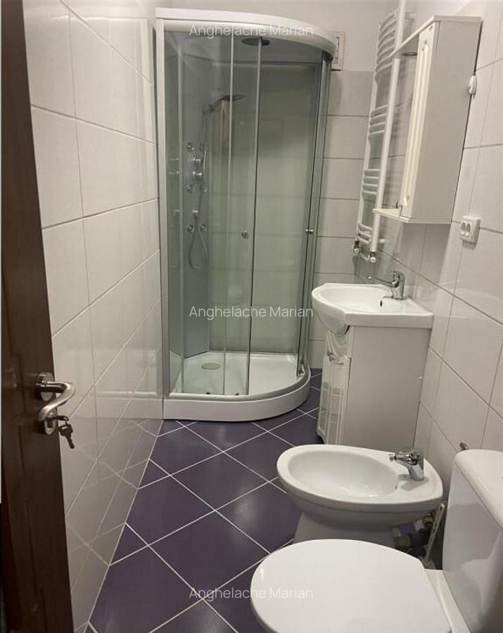 Apartament 2 camere , zona cartier Sud , decomandat , 54 mp - 11
